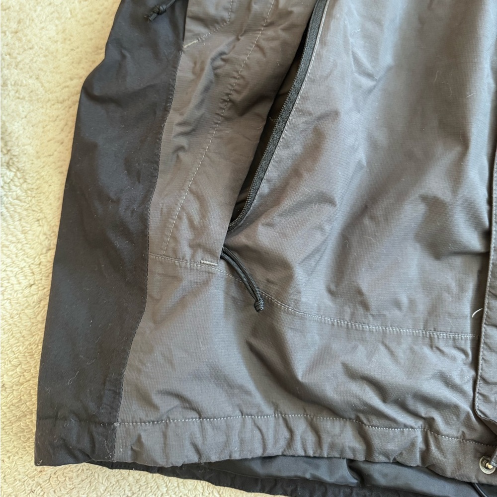The North Face Men's Gray and Black Hooded Hyvent Jacket size large - Picture 4 of 10